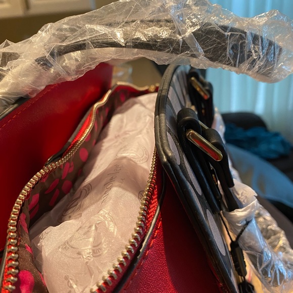 Holiday sale Nicole Lee lunch handbag - Picture 9 of 10